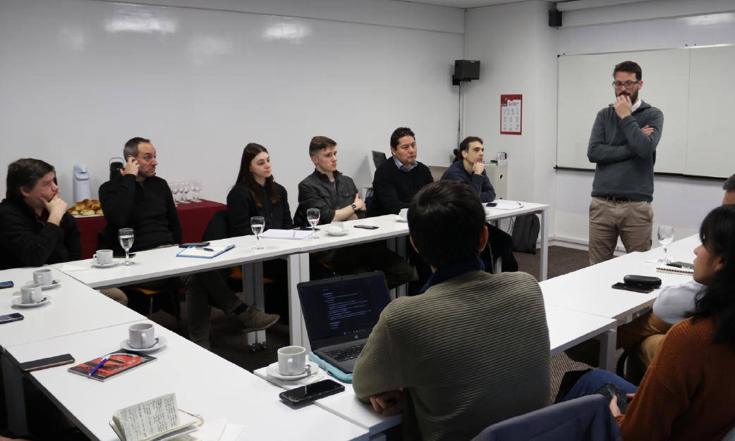 Conversatorio sobre “Claves para mantenerse atractivo y relevante para el mercado laboral” a cargo de High Flow & UCEMA Alumni