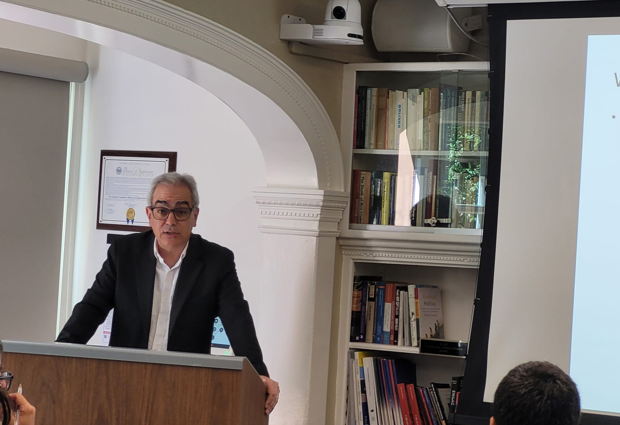 Conferencia sobre la economía de los trasplantes de riñones en América Latina