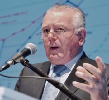 Orlando J. Ferreres