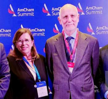 UCEMA presente en el Summit de AmCham