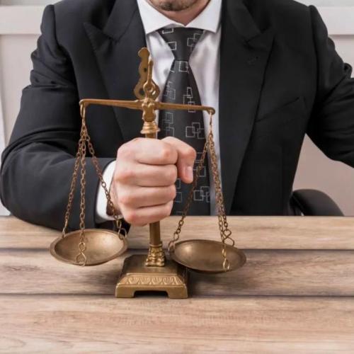 Derechos en Daños Corporativos